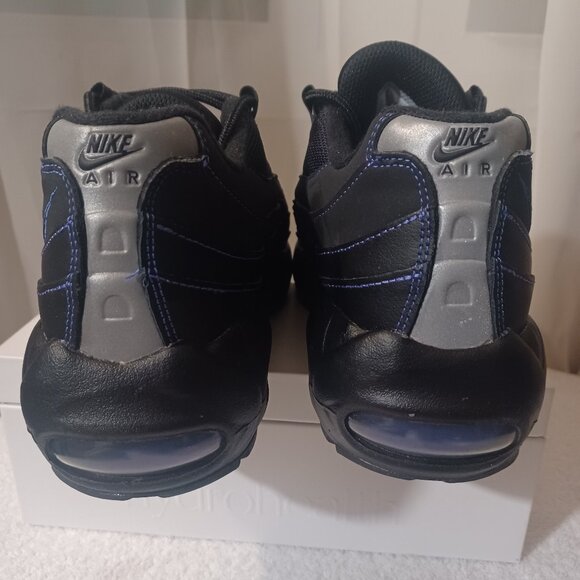 NIKE AIR MAX 95 RECRAFT BLACK/PERDIAN VIOLET GS. SIZE 7Y OR WOMEN - Picture 4 of 5